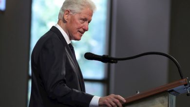 Bill Clinton cada vez más salpicado de las denuncias sobre las atrocidades de Epstein