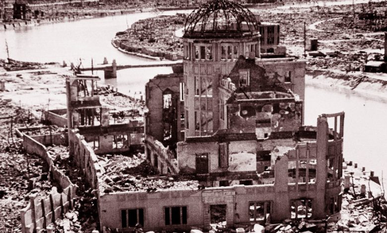 Los restos del edificio de la Prefectura Industrial de Hiroshima se conservaron como parte del conjunto de monumentos a la paz
