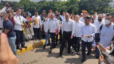 Parlamentarios de Colombia y Venezuela se encontraron en la frontera