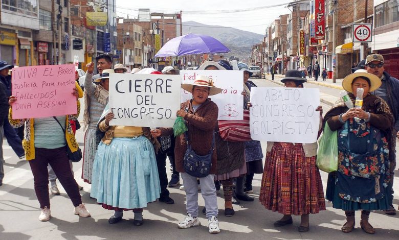 Movimientos sociales peruanos siguen en protestas