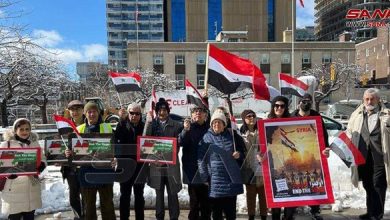 Activistas sirios protestan
