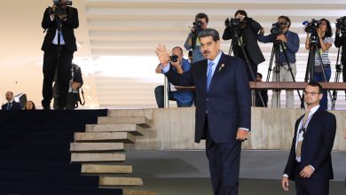 Maduro llega a Itamaraty para participar en Reunión de Presidentes de América del Sur
