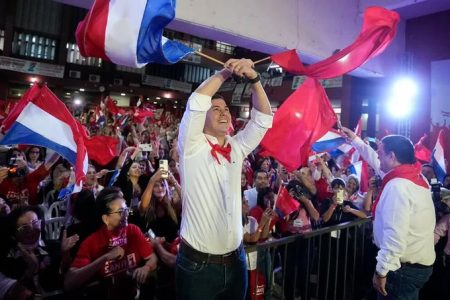 Nuevo presidente de Paraguay, Santiago Peña Palacios