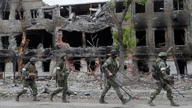 Tropas rusas comienzan las primeras tareas de desminado en Artiómovsk