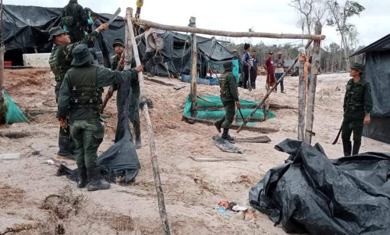 Presidente Maduro exige acabar con la minería ilegal en la Amazonía