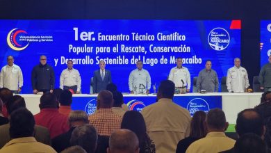 Instalan encuentro técnico-científico para definir plan de acción para recuperar el Lago de Maracaibo