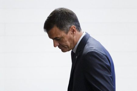 Pedro Sánchez da por sentado que seguirá como presidente de España, a pesar de la intención de Alberto Núñez Feijóo