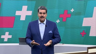 Presidente Maduro denuncia la campaña de rumores sobre el diálogo