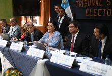 Contraloría de Guatemala denuncia a miembros de TSE por corrupción