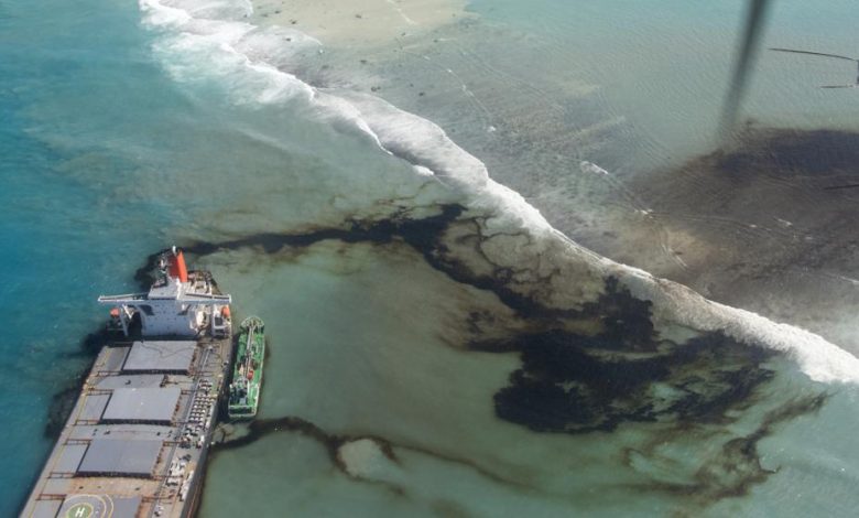 La isla Mauricio al borde de una gran desastre ecológico