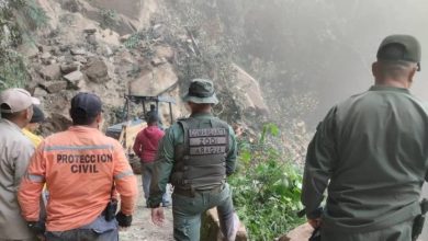 Atienden a población de Choroní ante afectaciones por lluvias