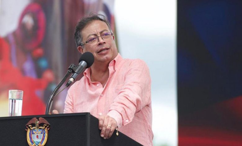 El presidente colombiano advirtió que Estados Unidos está arruinando las economías del mundo