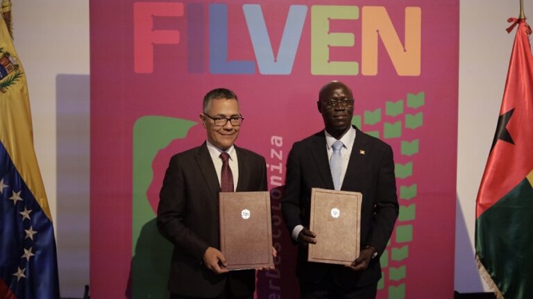 Filven firma de acuerdo Venezuela y Guinea