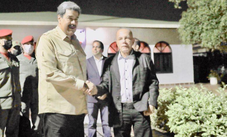 Rosales y maduro