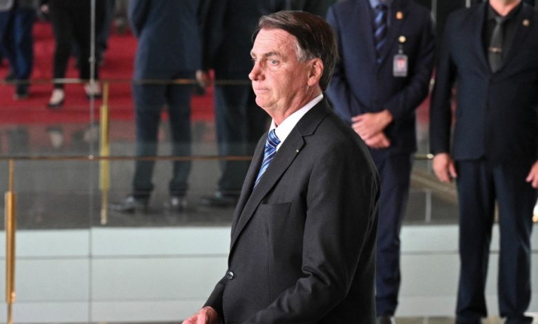 Bolsonaro "huye" a Estados Unidos