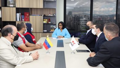 Delcy Rodríguez lideró una reunión de trabajo con la Cruz Roja Internacional y la Media Luna Roja