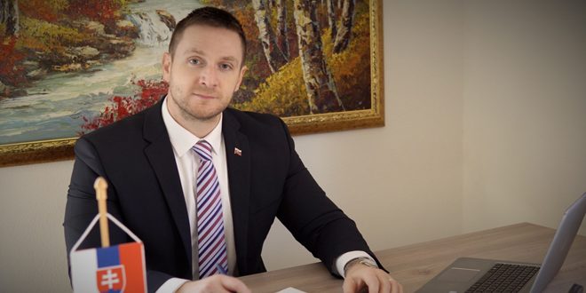 Jefe del Partido de la República Eslovaca, Milan Ohrek