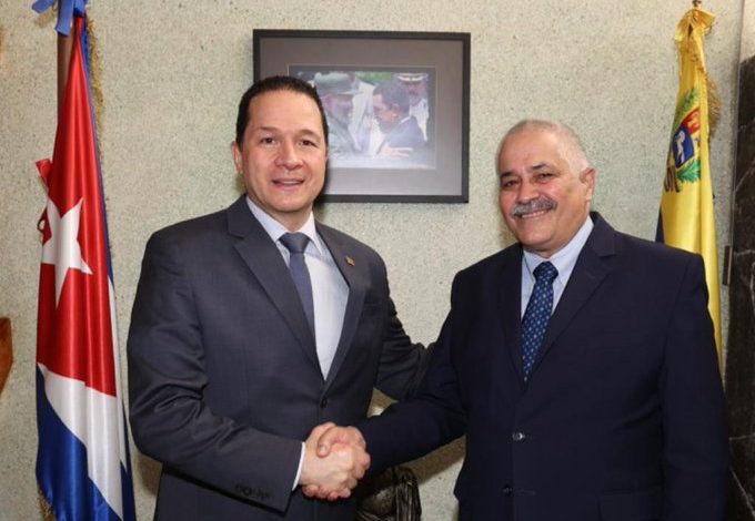 Venezuela y Cuba afinan agenda de trabajo para el año 2023