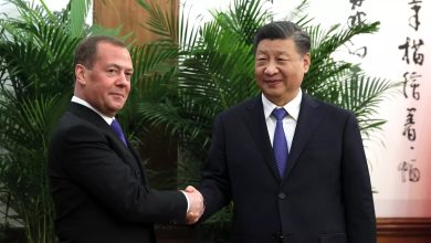 Medvédev y Xi Jinping debaten la situación en Ucrania