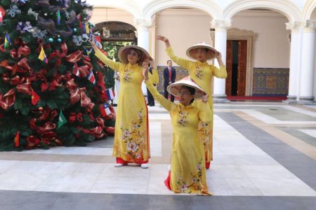 Venezuela y Vietnam celebran 33 años de relaciones