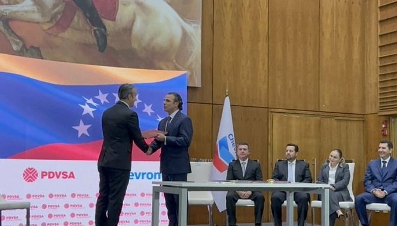 Firma Contrtrato PDVSA CHEVRON