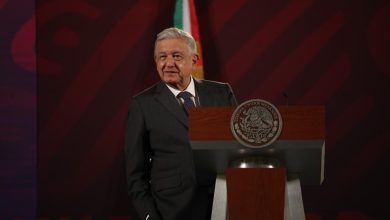 AMLO sobre Va por México