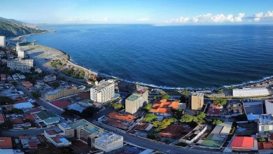 Gobierno y empresarios impulsan Zona Económica Especial en La Guaira