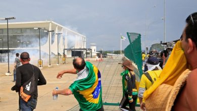 Emir Sader señala que los sucesos del domingo en Brasilia fueron un intento de golpe