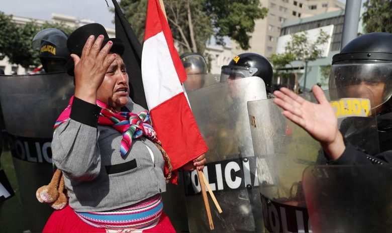 Peruanos vuelven a marchar contra Boluarte y el Congreso