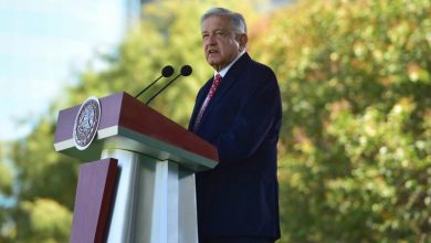 López Obrador llama “espuria” a Boluarte y pide la liberación de Castillo