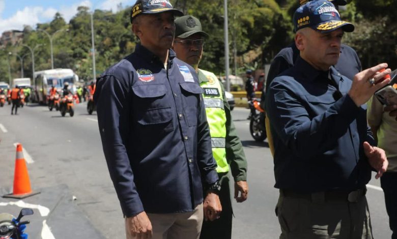 Ceballos supervisa Carnavales Felices y Seguros 2023 en troncales