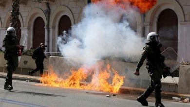 Protestan en Atenas