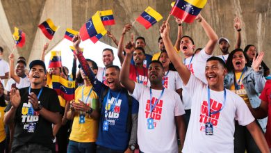 Juventud venezolana está llamada a cambiar realidad impuesta por medios de comunicación