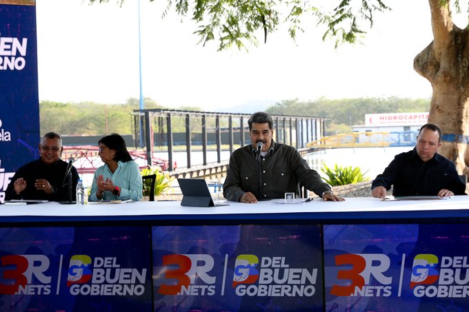 Gobierno Bolivariano entrega obras públicas de salud y educación