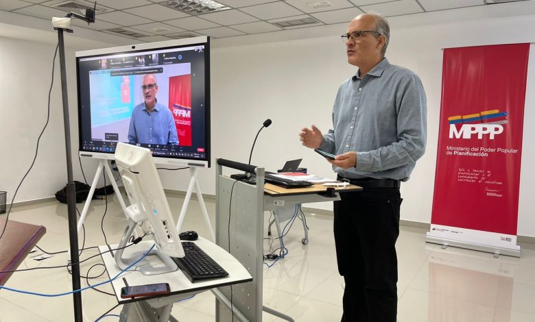 Más de millón doscientas mil personas se han formado en Planificación Popular