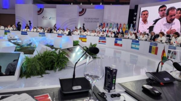 Líderes y cancilleres iberoamericanos abogaron por una integración en Cumbre Iberoamericana