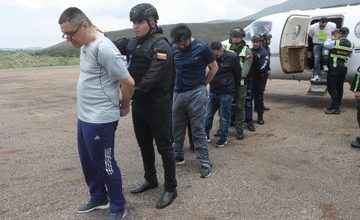 Venezuela entrega cinco delincuentes a autoridades colombianas en frontera