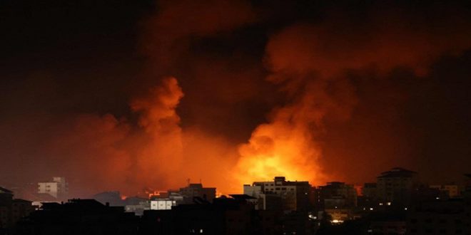 Gaza bajo bombardeos israelíes