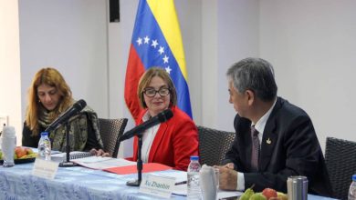 Delegaciones de Venezuela y China revisan acuerdos en cooperación espacial