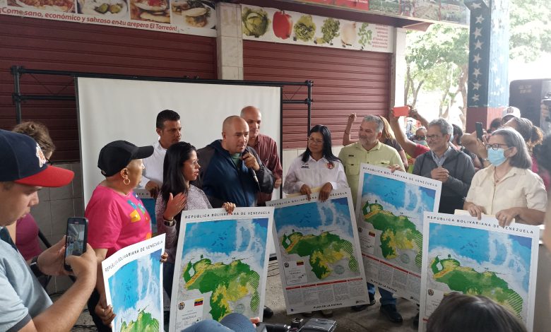 Gobierno Bolivariano entrega Mapa Oficial al Poder Popular del estado Aragua