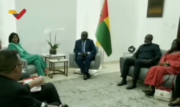 Vicepresidenta Delcy Rodríguez se reúne con Vice Primer Ministro de Guinea-Bisáu