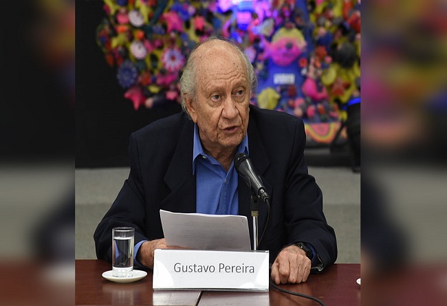 Poeta venezolano Gustavo Pereira inaugura en Cuba Premio Literario 2023