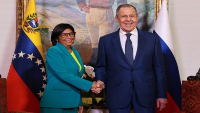 Vicepresidenta Delcy Rodríguez se reúne con canciller Serguei Lavrov