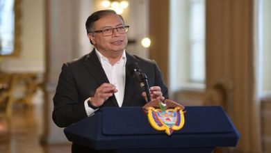 Presidente de Colombia defiende reformas sociales de su Gobierno