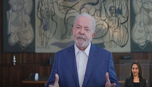 Lula da Silva anuncia el aumento del salario mínimo en Brasil
