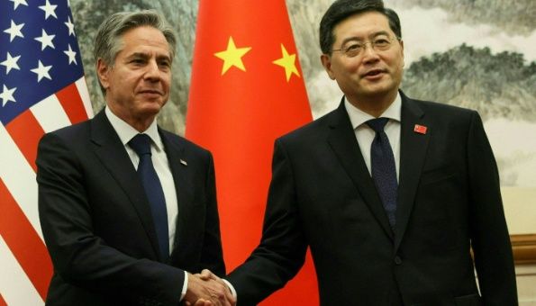 Canciller de China y el secretario de Estado de EE.UU.