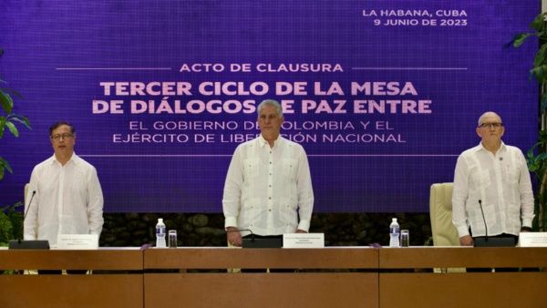 Acuerdos de paz con el Ejército de Liberación Nacional