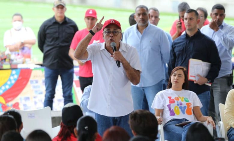 Jorge Rodríguez: Es necesario salir del encierro del hemiciclo de la Asamblea Nacional