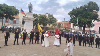 En Bolívar celebran aniversario del natalicio de El Libertador