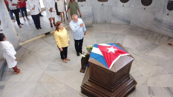 Delegación del PSUV viajó a Cuba para estrechar lazos de amistad